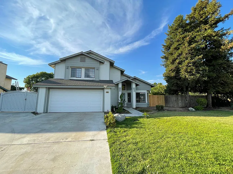 $2,995/mo — 3 bd, 2 ba House at 14304 Culiacan Avenue, Bakersfield
